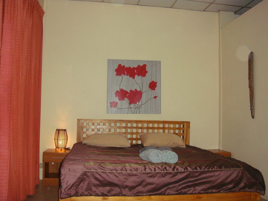 Indogee Apartments Pattaya Bagian luar foto