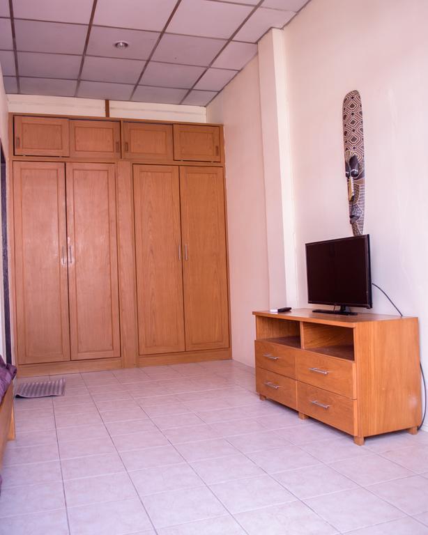 Indogee Apartments Pattaya Bagian luar foto